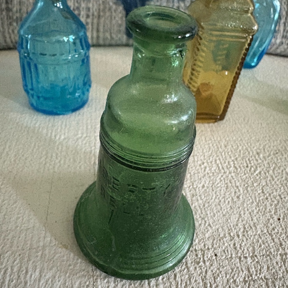 Vintage Glass Bottle Collection - Picture 4 of 4